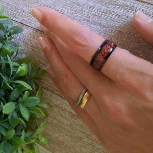 Metallic Black/ Red Glitter Inlay Stainless Steel Ring - Size 7, NWT!